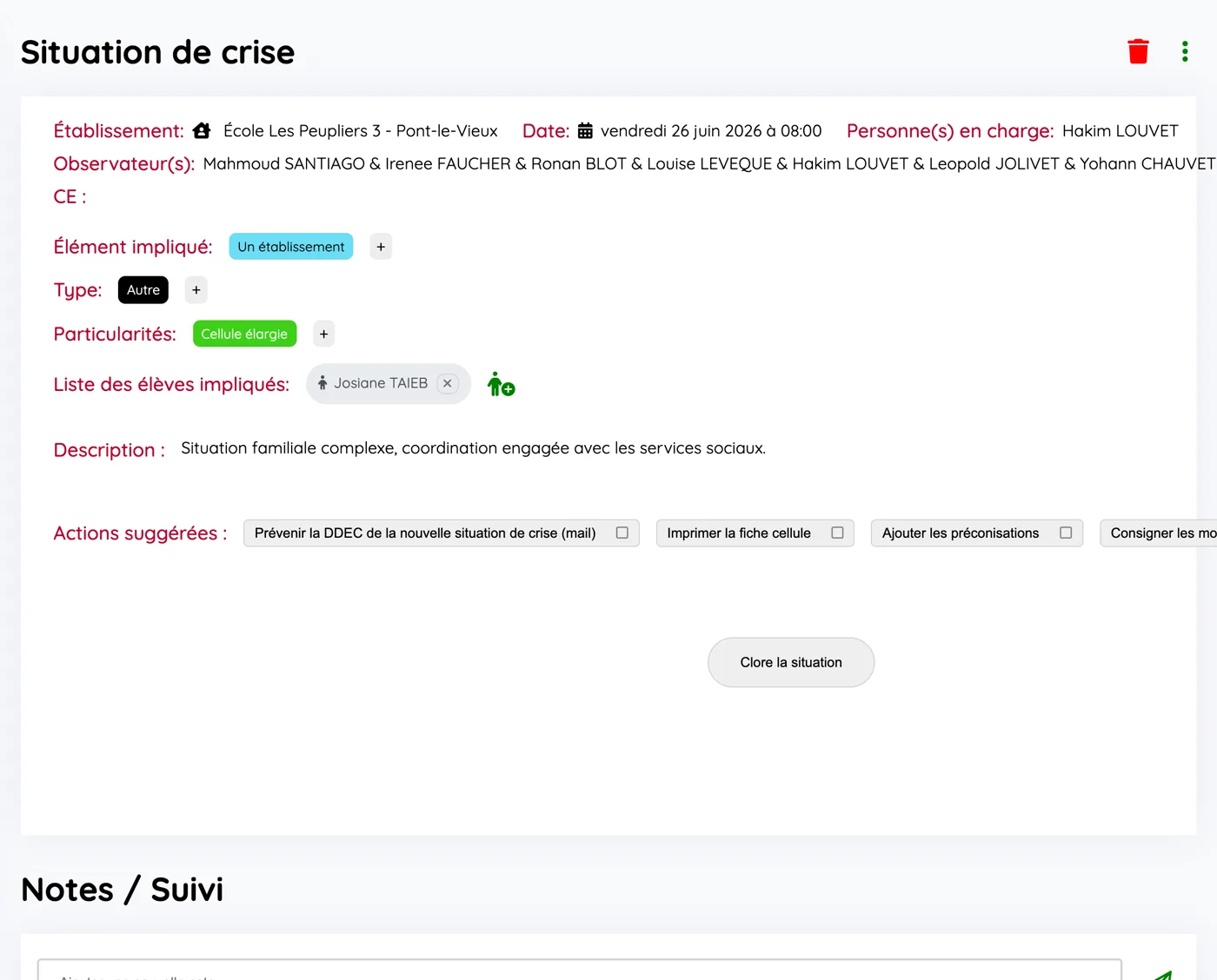 Fiche d'une situation de crise : établissement, personnes en charge, observateurs, particularités, élèves impliqués et actions suggérées